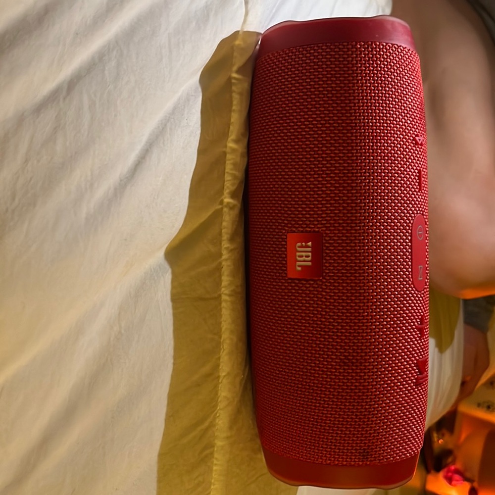 JBL Charge 3 Red